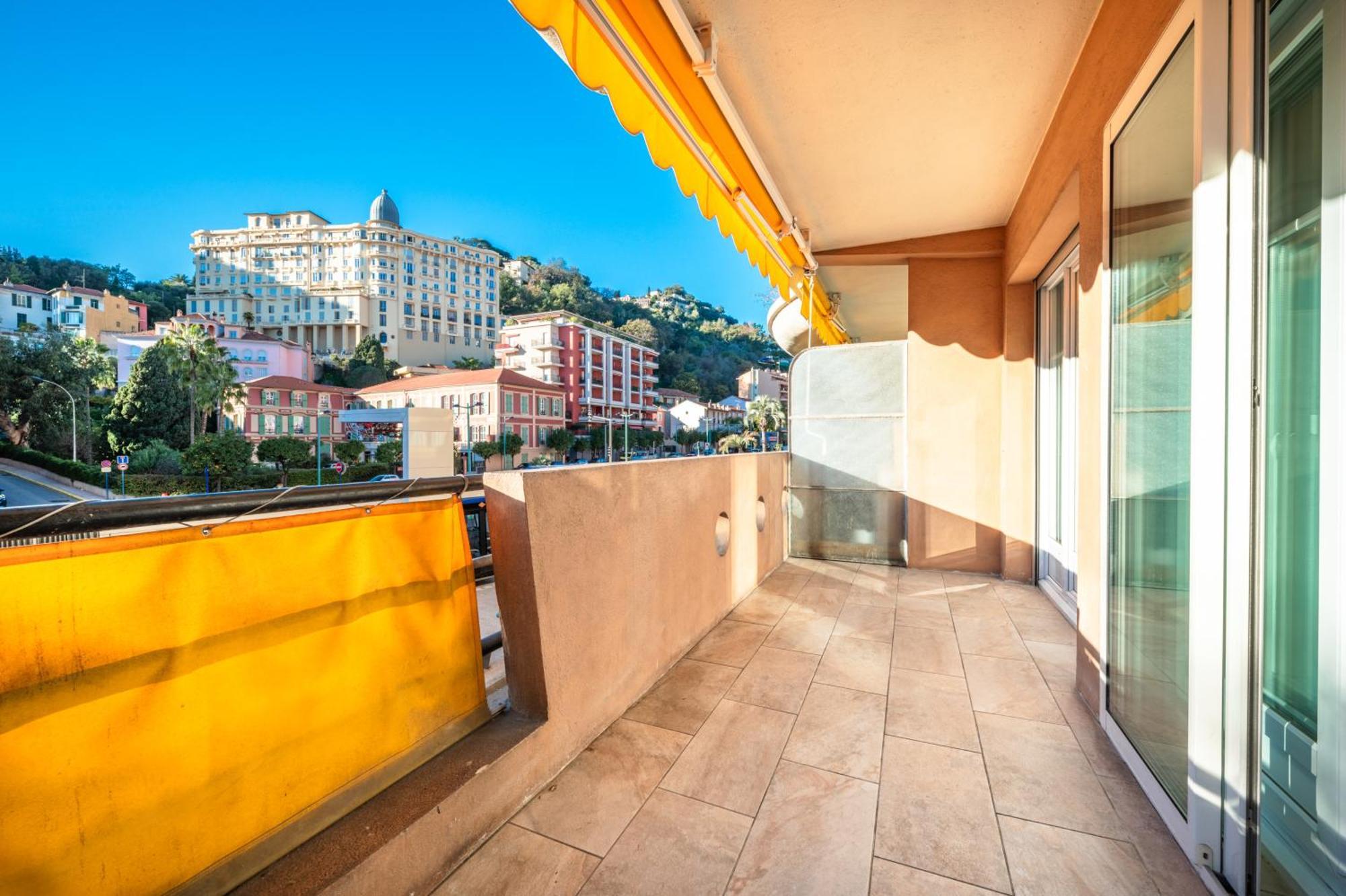 Castel 2 Studio Au Centre Ville De Menton Gare Sncf Kültér fotó
